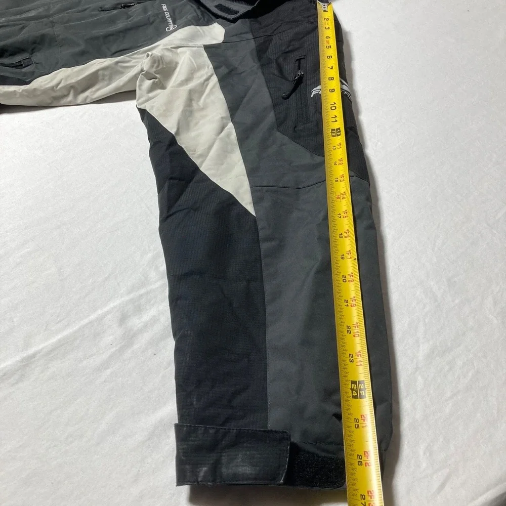 Free Country durable black